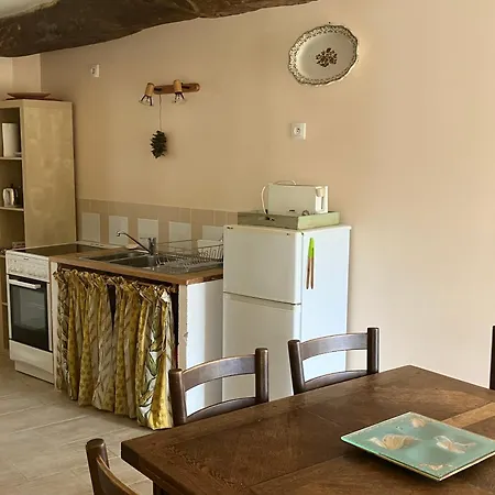 Holiday home La Petite Pommeraie Sommervieu